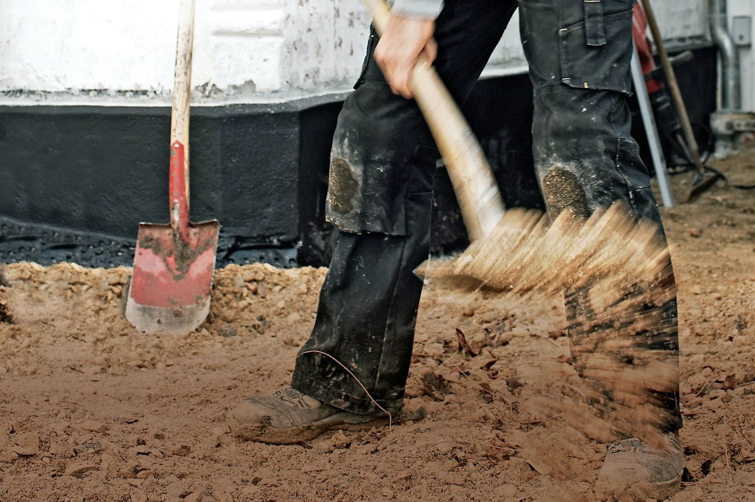 Vankka perusta laattojen alle